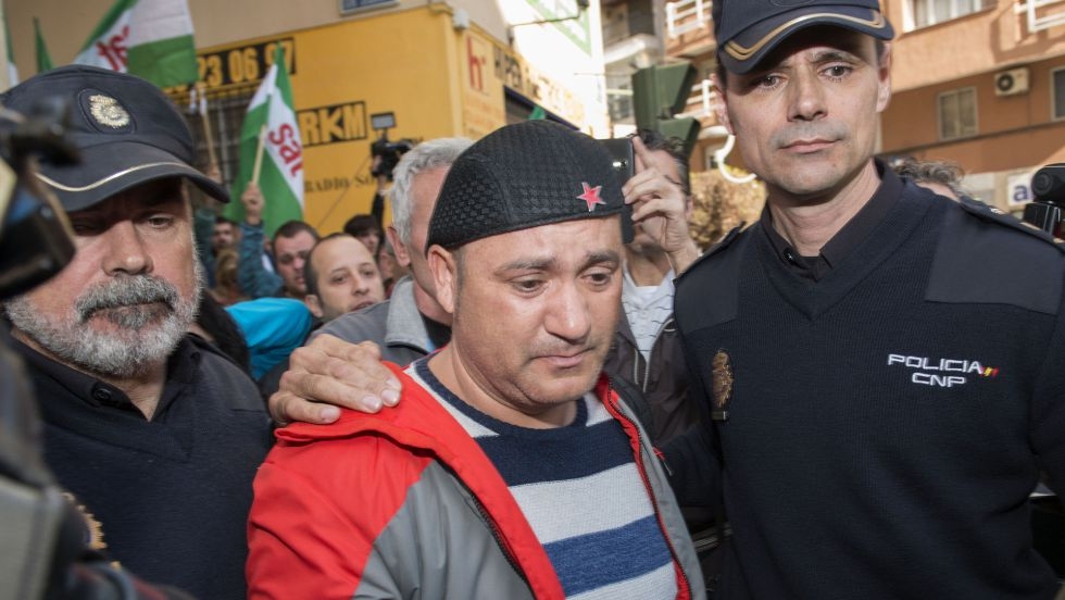 En el día de ayer 30 de Marzo fue llevado preso el sindicalista del SAT Andrés Bódalo Pastrana, para cumplir sentencia de tres años y seis meses de prisión. El…