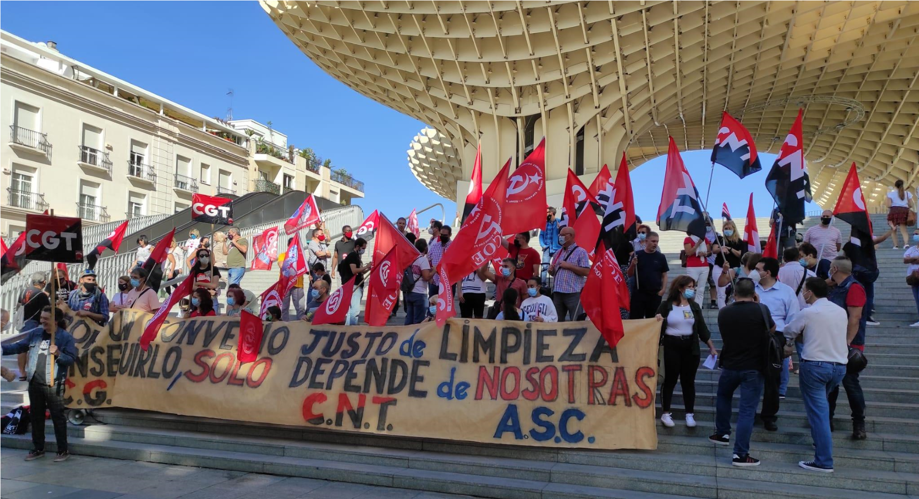El pasado domingo 24 el PCOE estuvo en la concentración convocada en Sevilla por los sindicatos ASC, CNT y CGT contra la firma del nuevo convenio provincial de limpieza de…