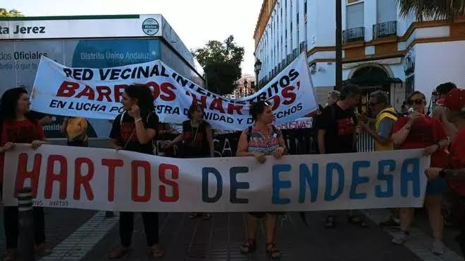 Enésimo insulto del ayuntamiento de Sevilla a los barrios obreros