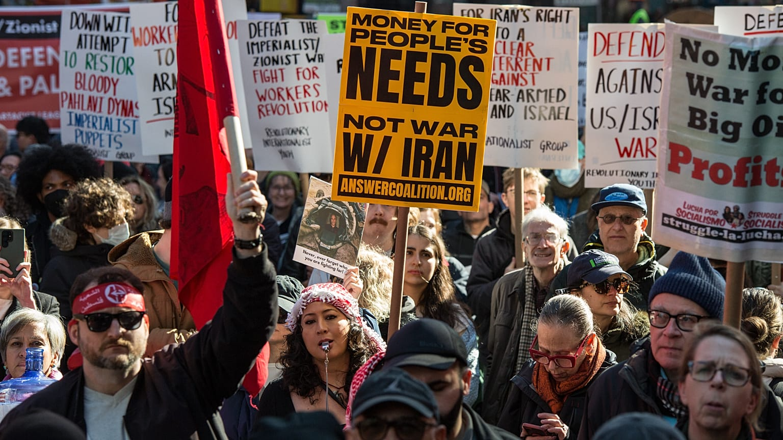 Guerra por petróleo, el imperialismo agonizante conduce a la humanidad a la muerte