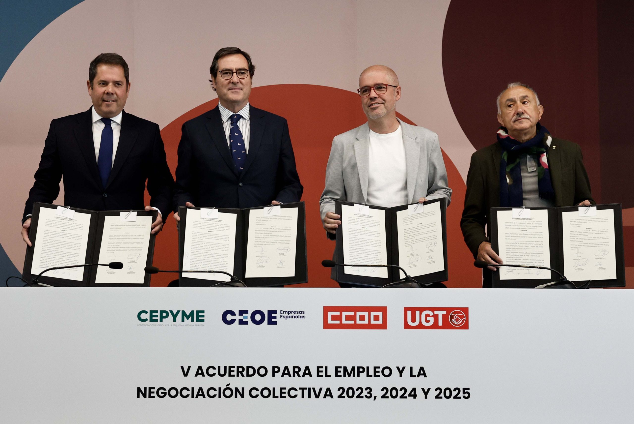 ¿Cómo intentan CCOO y UGT desmovilizar la huelga del 11N en los centros de trabajo?